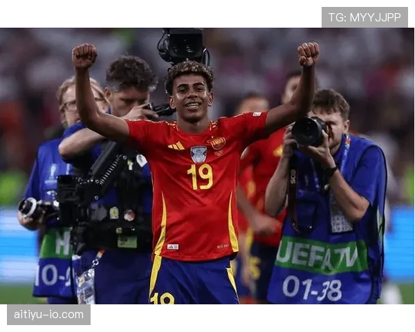 亚马尔本季左路盘带更细腻，如何压制右后卫？